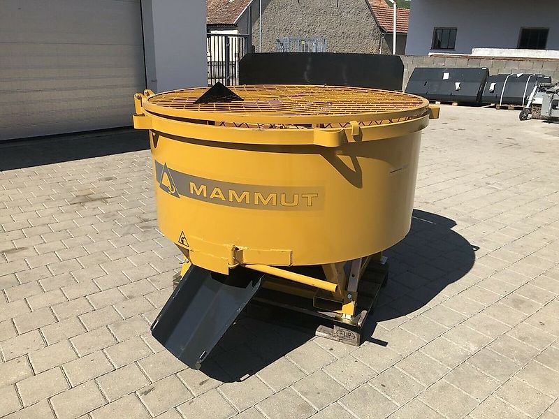 Mammut Betonmischer TM 150 Zwangsmischer für Traktor Lader Bagger