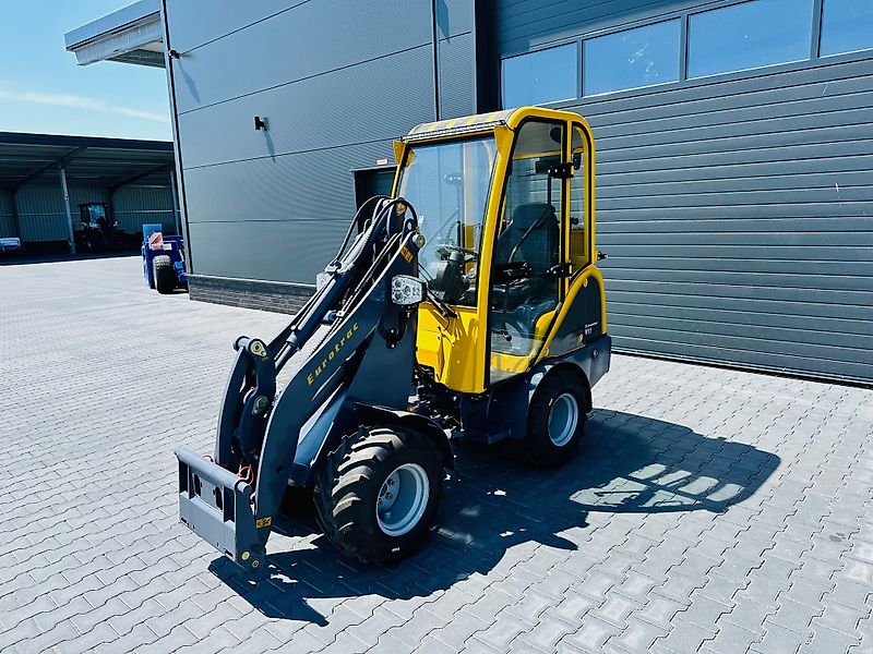 Eurotrac W11 mit Vollkabine !! NEU !! Hoflader -Radlader / Kubota