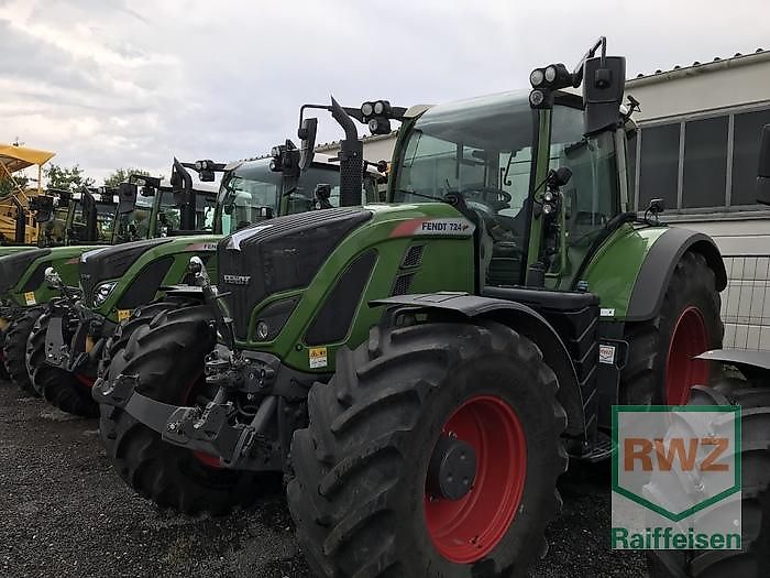 Fendt 724 Vario Power Traktoren Gebraucht In 67125 Dannstadt ...