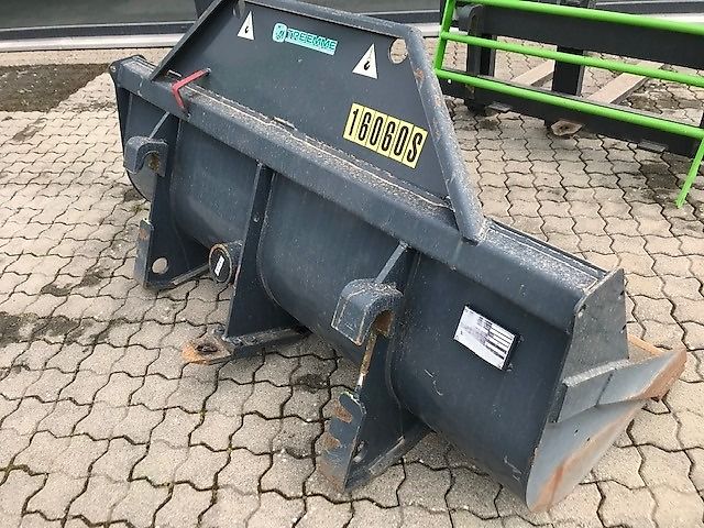 Merlo ERDSCHAUFEL 550