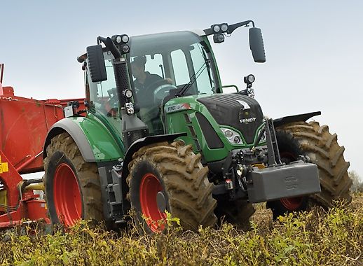 Fendt 724 Vario Gebraucht Oder Neu Kaufen - Traktorpool.de